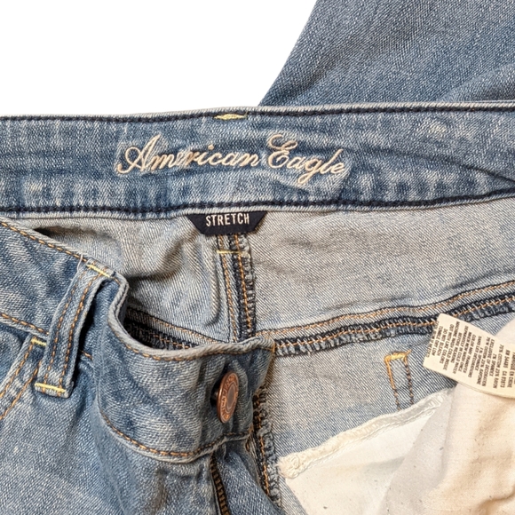 ❌SOLD❌ AEO Stretch Distressed Ripped Jegging - Picture 9 of 11